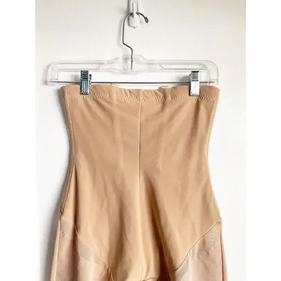 Honeylove Super Power Shorts Compression Shapewear Boning Slimming Smooth M NWOT